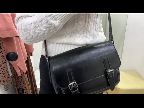 ❤️ Pampublikong masturbesyon ng batang asong si FeralBerry na may dildo sa fitting room ️❌ Fuck video sa porn tl.com-fullporner.ru ❤