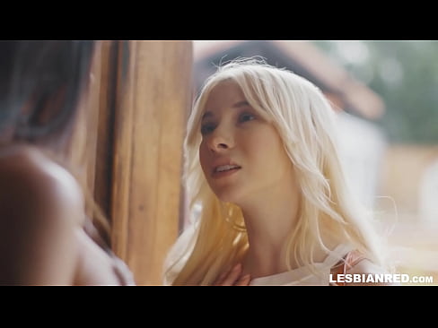 ❤️ Umuwi si Girl pagkalipas ng ilang buwan at kinain niya ang puki ng kanyang madrasta ️❌ Fuck video sa porn tl.com-fullporner.ru ❤