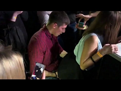 ❤️ Tunay na sex sa isang Russian nightclub. Ang 18-taong-gulang na batang babae na Ruso sa anus at puki ay nakipagkamay sa isang nightclub ️❌ Fuck video sa porn tl.com-fullporner.ru ❤